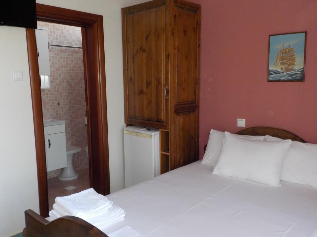 Hotel Prinos Exterior photo
