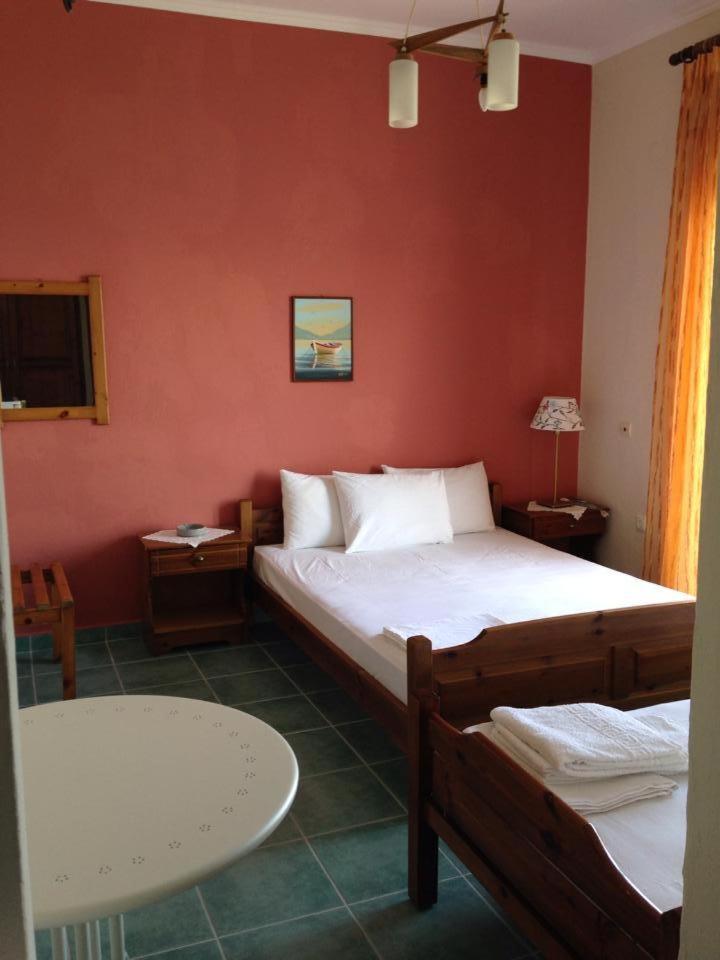 Hotel Prinos Exterior photo