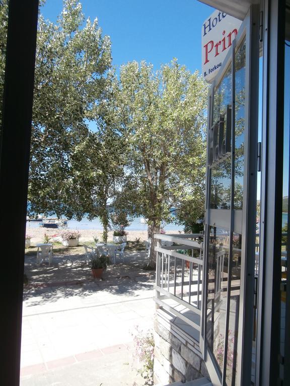 Hotel Prinos Exterior photo