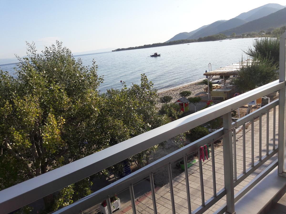 Hotel Prinos Exterior photo
