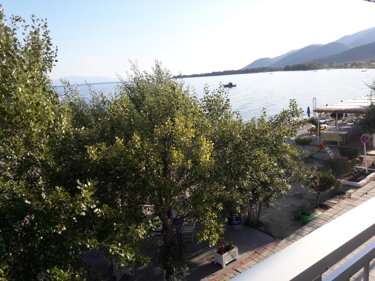 Hotel Prinos Exterior photo